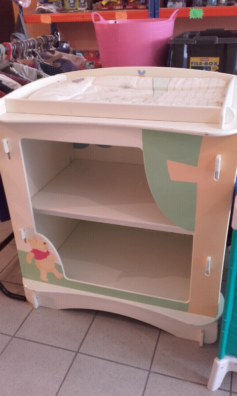 winnie the pooh changing table